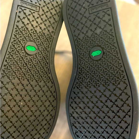 Boys Canvas Timberland HighTops - Picture 3 of 5